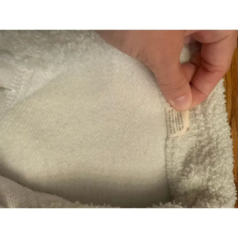 Goumi White Alabaster Sherpa Long Sleeve Button Down Farm Shacket Size‎ 5T-6T